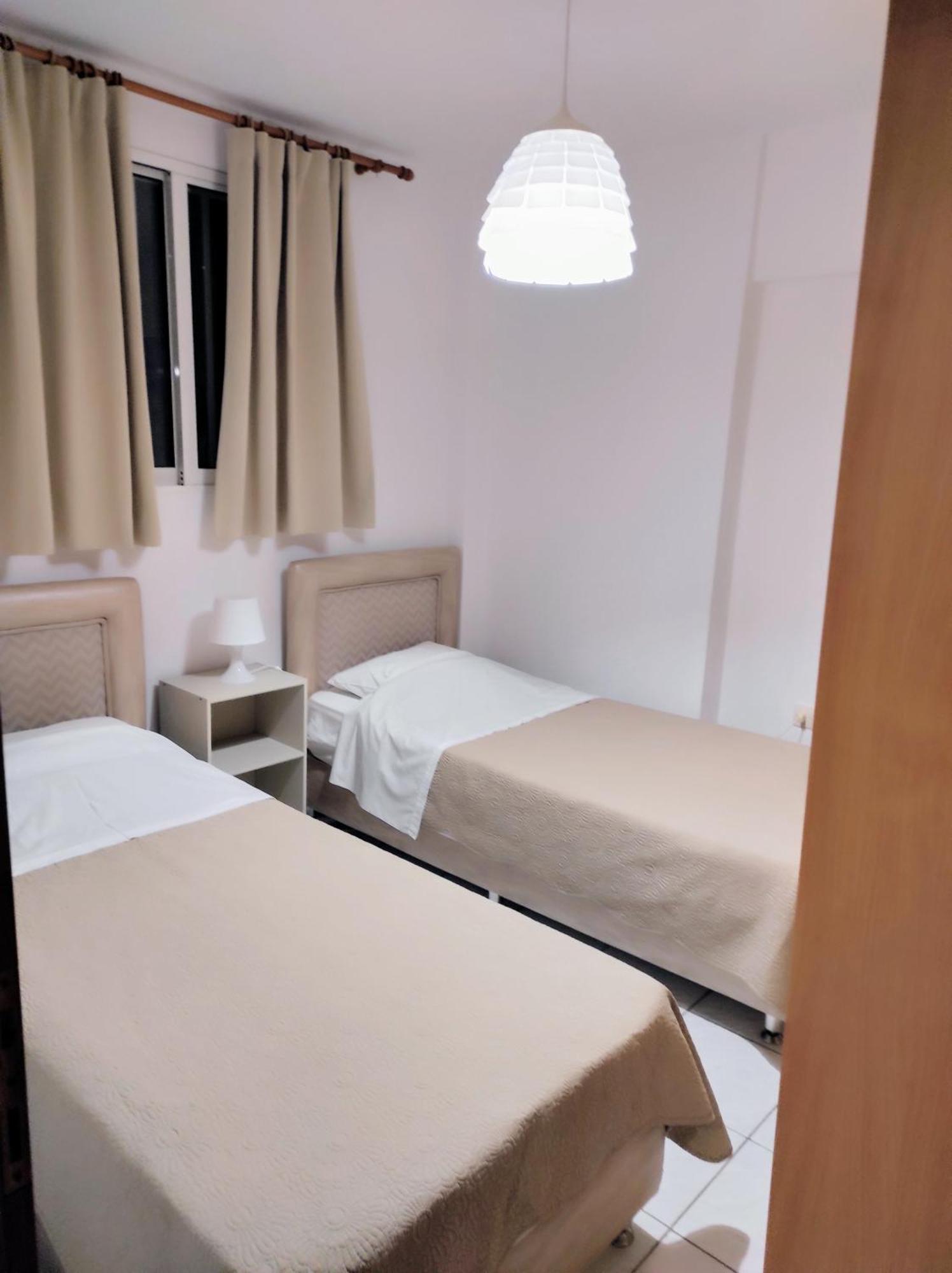 Annas House Apartment Pefkochori Bagian luar foto